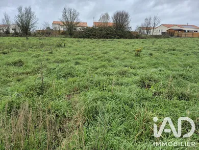 Building plot in L'Aiguillon-sur-Vie (85220)