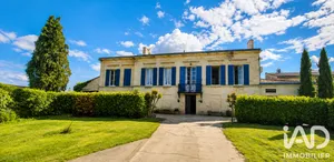 Mansion in Isle-Saint-Georges (33640)