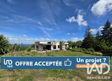 Maison d'architecte à Saint-Céré (46400)