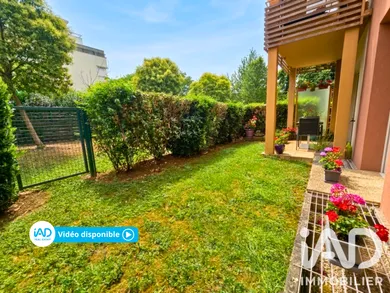 Apartment in Morangis (91420)