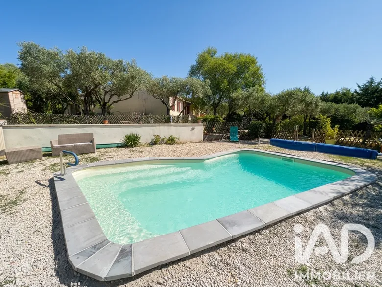 Maison 8 pièces 190 m² · à Saint-Maximin-la-Sainte-Baume · 190 m² · 560 000 €