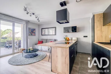 Appartement à Villeneuve-Saint-Denis (77174)