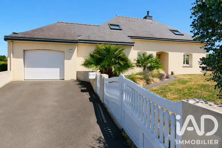 Maison 6 pièces 144 m² · à Andel · 143,5 m² · 372 000 €