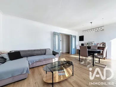 Apartment in Le Plessis-Trévise (94420)