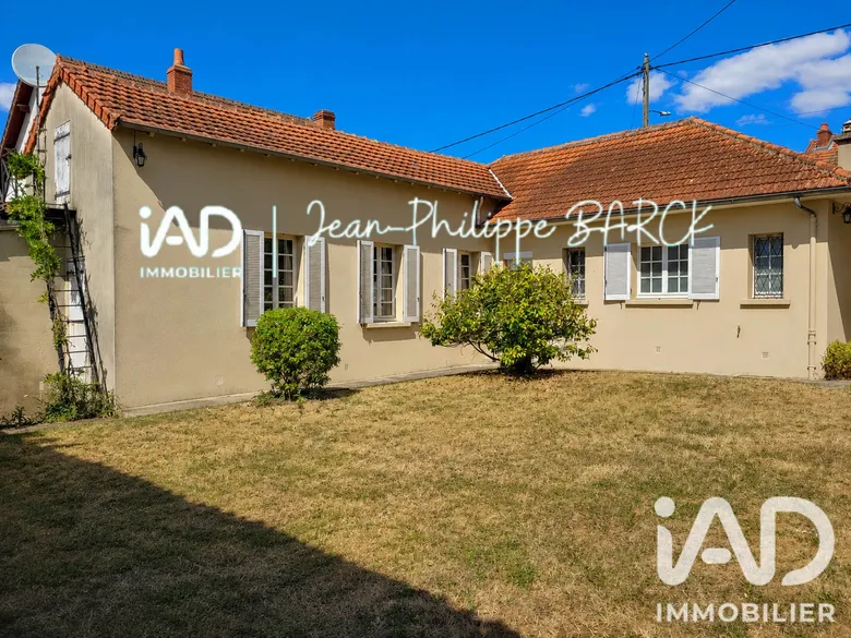 Maison 4 pièces 90 m² · à Commentry · 89,9 m² · 79 900 €