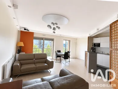 Apartment in Boulogne-Billancourt (92100)