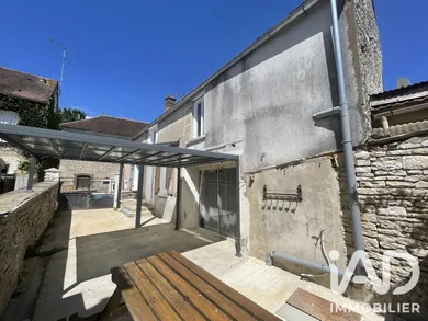 Maison de village à Poilly-sur-Serein (89310)