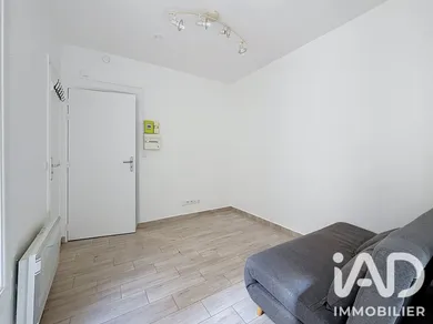 Studio à Paris (75019)