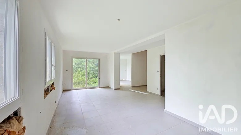 Maison 7 pièces 140 m² · à Canteleu · 140 m² · 120 000 €