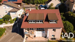 Building in Challex (01630)