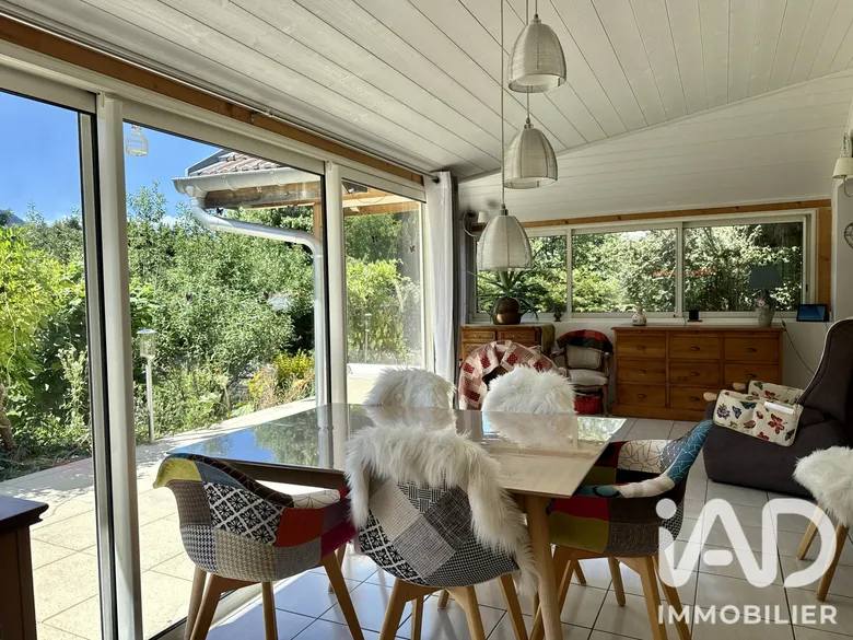 Maison 5 pièces 108 m² · à Saint-Sixt · 107,9 m² · 520 000 €