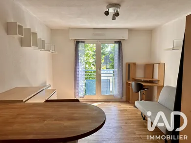 Studio à Nantes (44300)