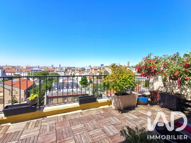 Apartment in Vincennes (94300)
