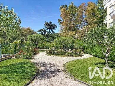 Apartment in Roquebrune-Cap-Martin (06190)
