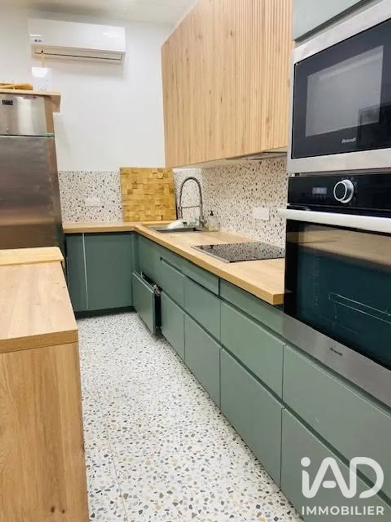 Murs commerciaux à Dole (39100) · 41 m² · 98 000 €