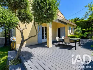 House in Les Angles (30133)