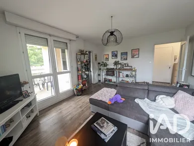 Apartment in Oyonnax (01100)