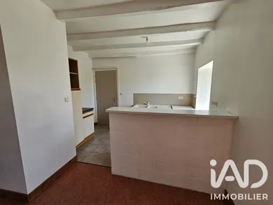 Immeuble à Bourg-Lastic (63760)