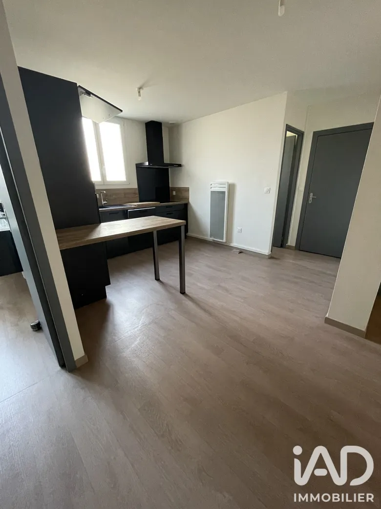 Appartement 2 pièces 56 m² · à Amiens · 55,8 m² · 880 €