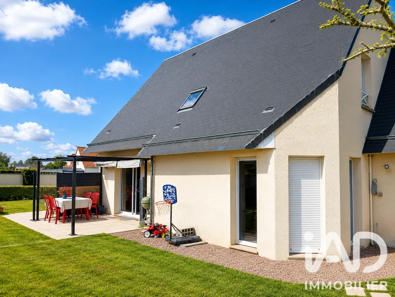 Maison 7 pièces 137 m² · à Hermanville-sur-Mer · 137 m² · 418 000 €