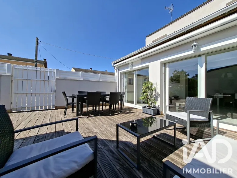 Maison 5 pièces 111 m² · à Allonnes · 110,5 m² · 214 000 €