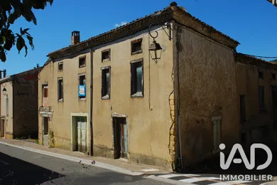 Village house in Vira (09120)