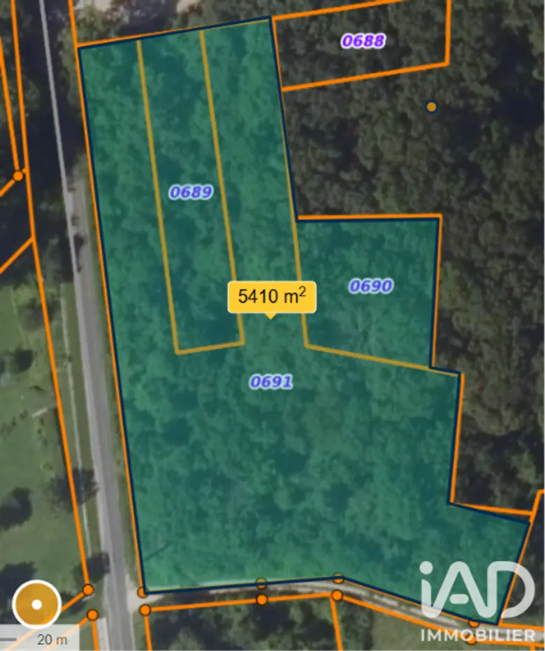 Terrain à Montigny-Lencoup (77520) · 12 000 €