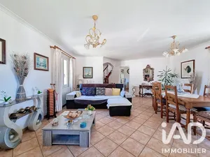 Maison à Nîmes (30000)