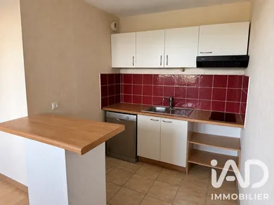 Appartement à Frouzins (31270)