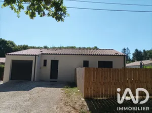 Detached house in Corme-Royal (17600)