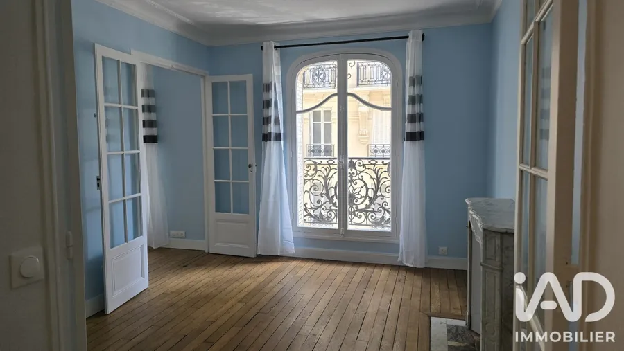 Appartement à Courbevoie (92400) photo 3