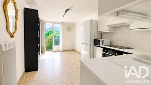 Maison de village à Gilette (06830)