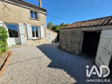 House in La Peyratte (79200)