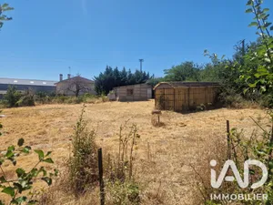 Building plot in Loretz-d'Argenton (79290)