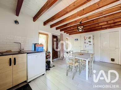 Maison de village à Desingy (74270)