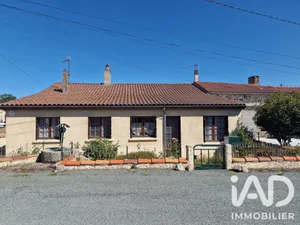 House in Moncoutant (79320)