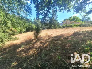 Terrain à bâtir à Saint-Vincent-sur-Graon (85540)
