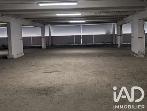 Parking à LA MONGIE (65200)