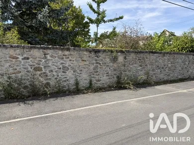 Terrain à bâtir à Saint-Fargeau-Ponthierry (77310)