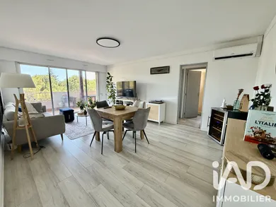 Apartment in Toulon (83200)