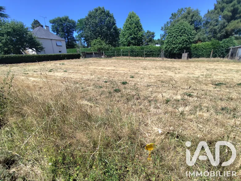 Terrain 886 m² · à Bains-sur-Oust · 886 m² · 56 900 €