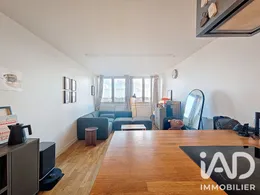 Apartment in Paris (75013)