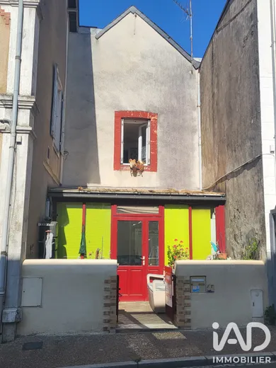 Maison de ville à Sillé-le-Guillaume (72140)
