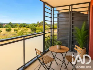 Appartement à L'Isle-d'Abeau (38080)