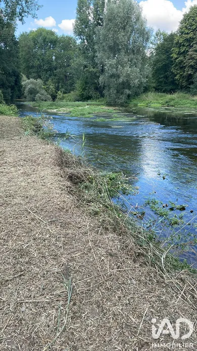 Terrain à FONTENAY-SUR-LOING (45210)