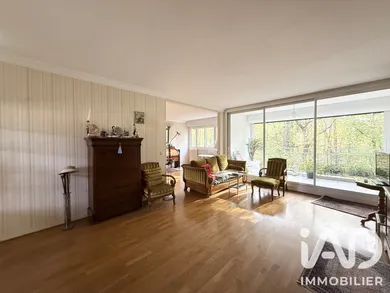 Appartement à Vaux-le-Pénil (77000)