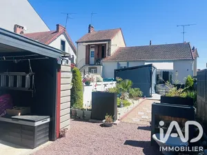 House in Montluçon (03100)