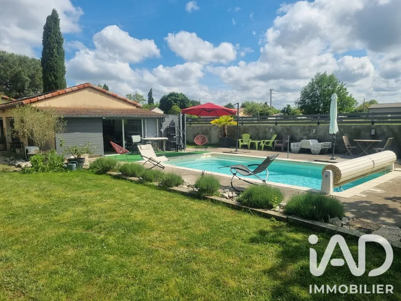 Maison 5 pièces 151 m² · à Sainte-Colombe-en-Bruilhois · 151 m² · 417 000 €