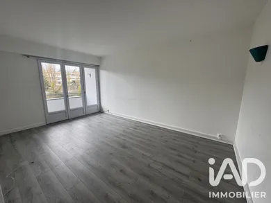 Apartment in Saint-Fargeau-Ponthierry (77310)