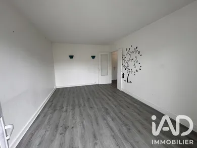Apartment in Saint-Fargeau-Ponthierry (77310)